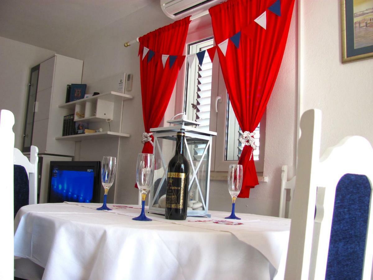 Apartments Residence Sunce Supetar - Cozy Base To Stay And Explore Island Brac Free Parking Zewnętrze zdjęcie